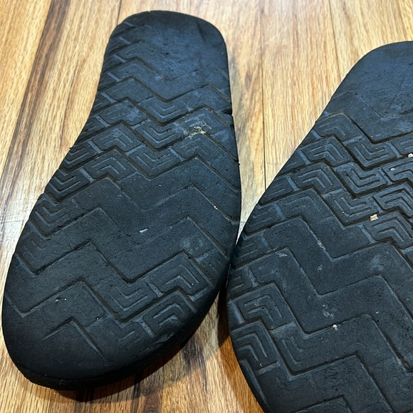 Teva flip flops - Picture 12 of 16